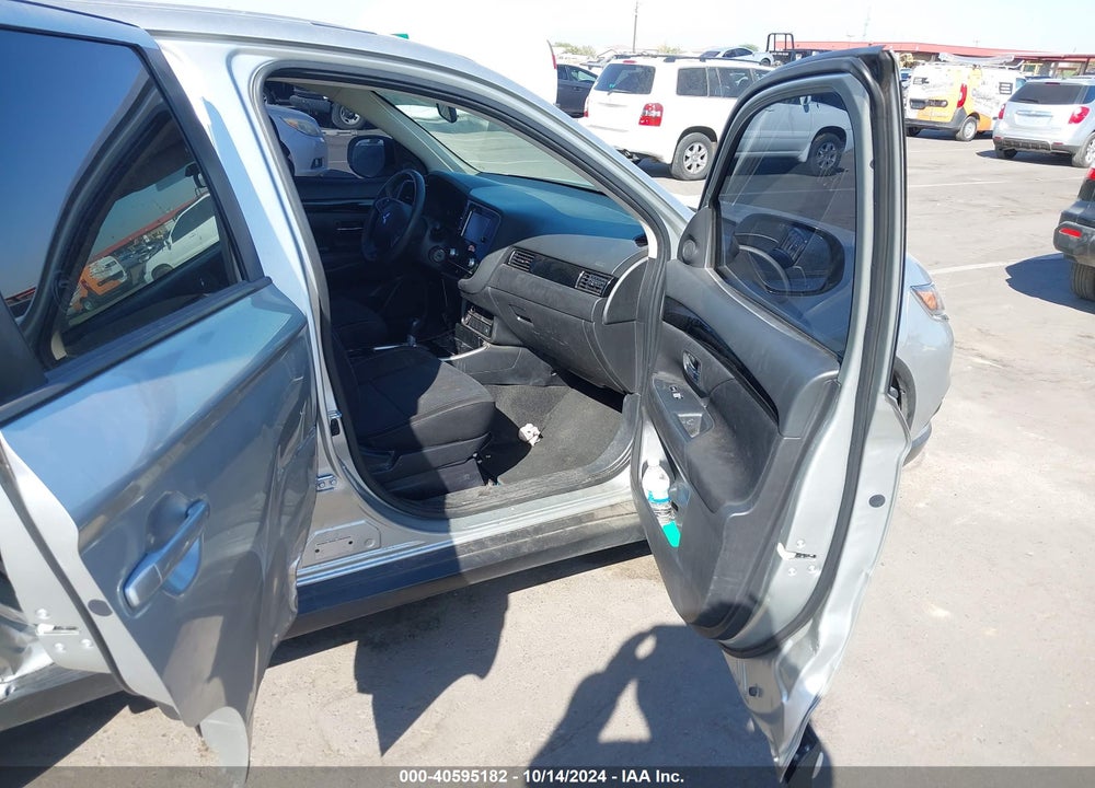 2020 MITSUBISHI OUTLANDER VIN: JA4AD2A38LZ039930