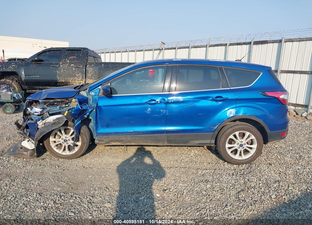 2017 FORD ESCAPE SE VIN: 1FMCU0G98HUC81566