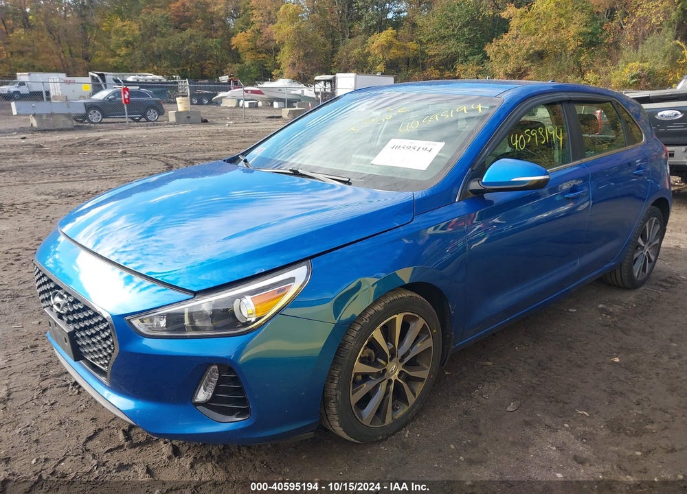 2018 HYUNDAI ELANTRA GT VIN: KMHH35LE2JU017564