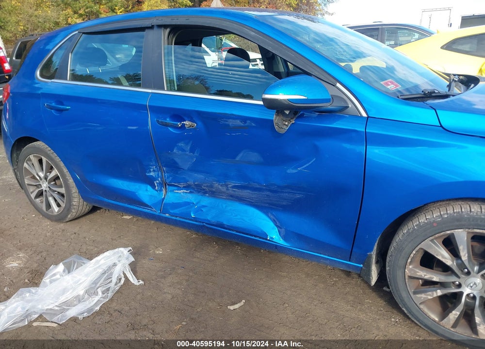 2018 HYUNDAI ELANTRA GT VIN: KMHH35LE2JU017564