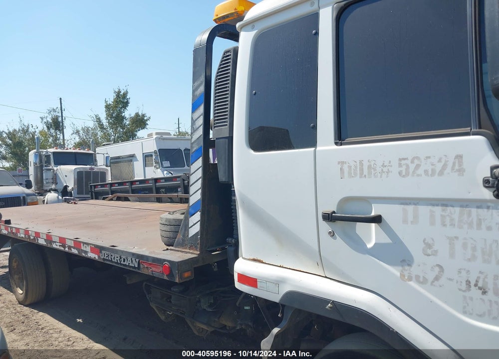 2008 NISSAN DIESEL UD2000 VIN: JNAMB81H58AH70043