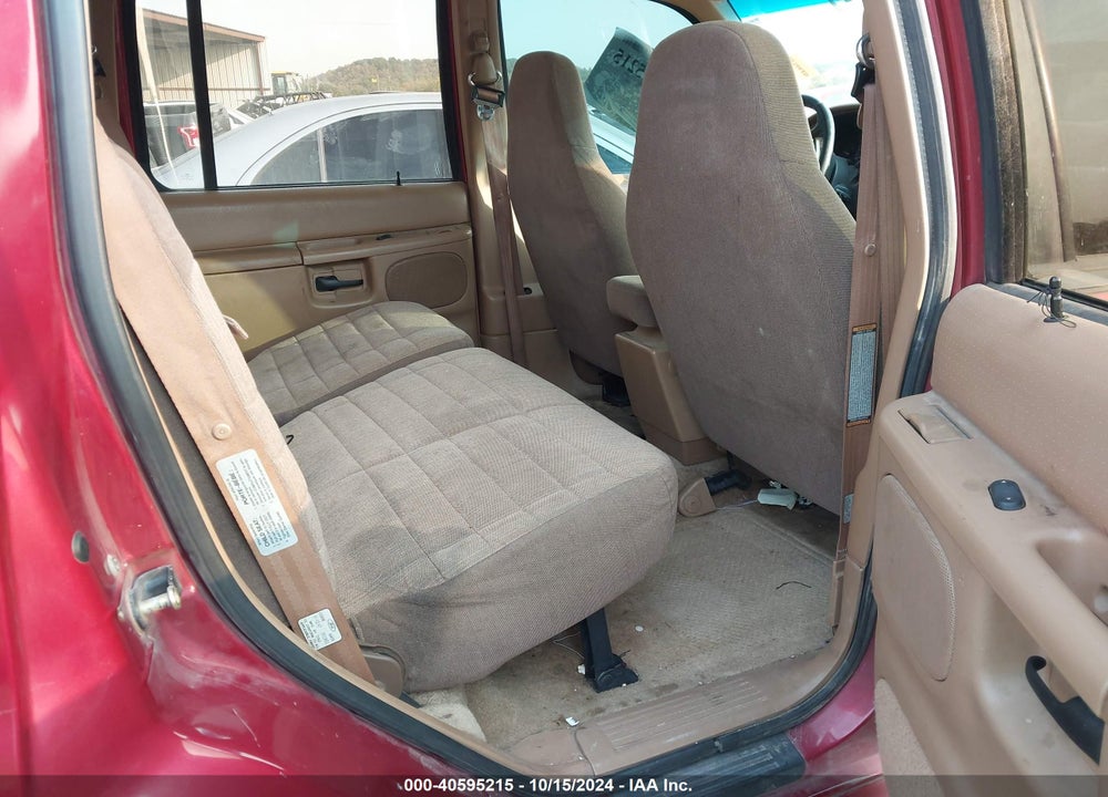 1996 FORD EXPLORER VIN: 1FMDU32X4TUB14402