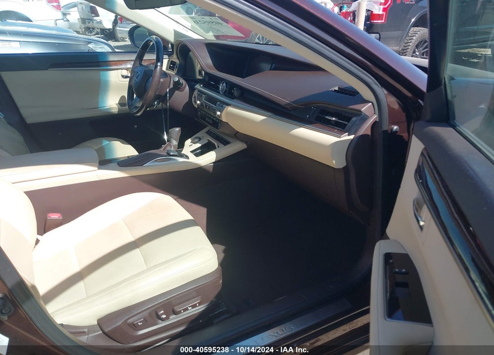 2016 LEXUS ES 350 VIN: 58ABK1GG0GU013544