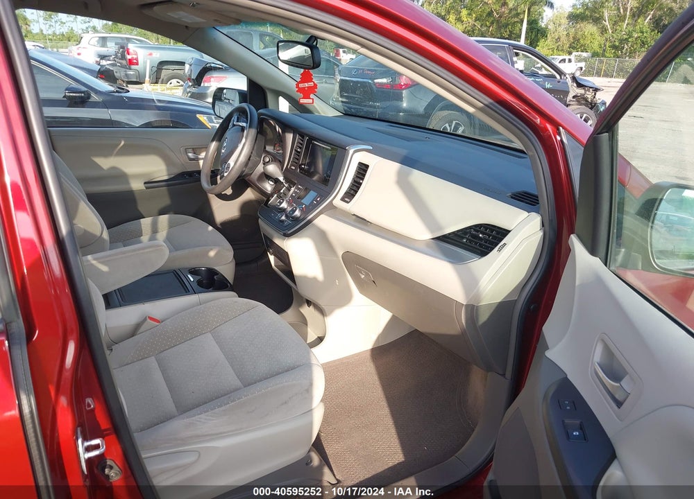 2016 TOYOTA SIENNA LE 8 PASSENGER VIN: 5TDKK3DC0GS753348