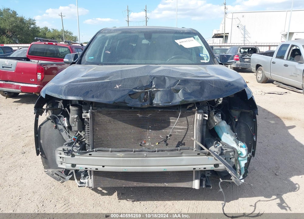 2018 CHEVROLET TRAVERSE 1LT VIN: 1GNERGKW4JJ249877