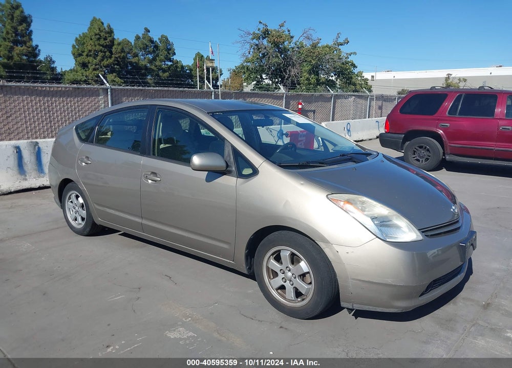 2005 TOYOTA PRIUS VIN: JTDKB20U950132070