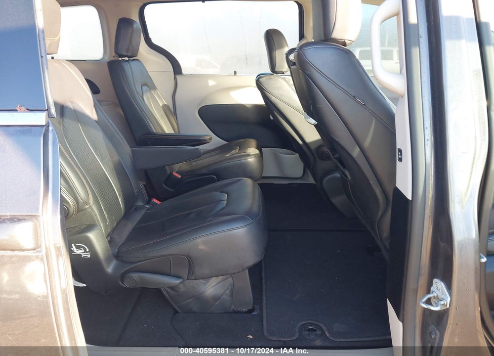 2017 CHRYSLER PACIFICA TOURING L PLUS VIN: 2C4RC1EG3HR570750