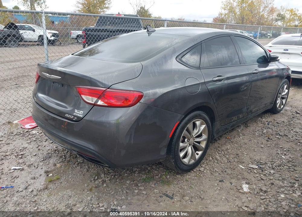 2015 CHRYSLER 200 S VIN: 1C3CCCBB1FN602118