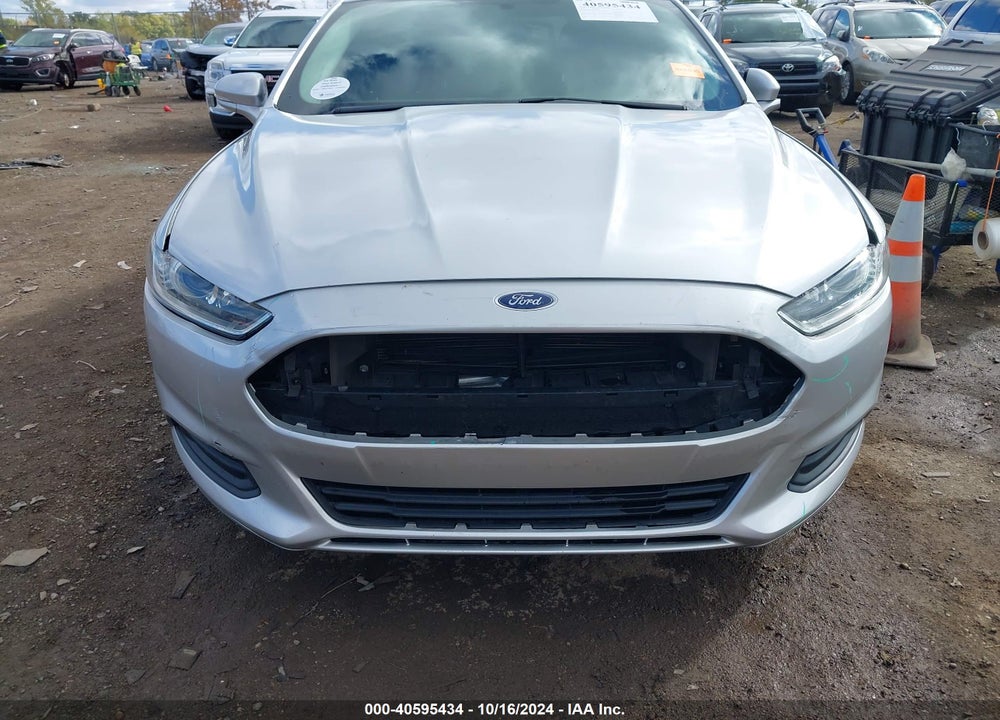 2014 FORD FUSION SE VIN: 1FA6P0H71E5393045