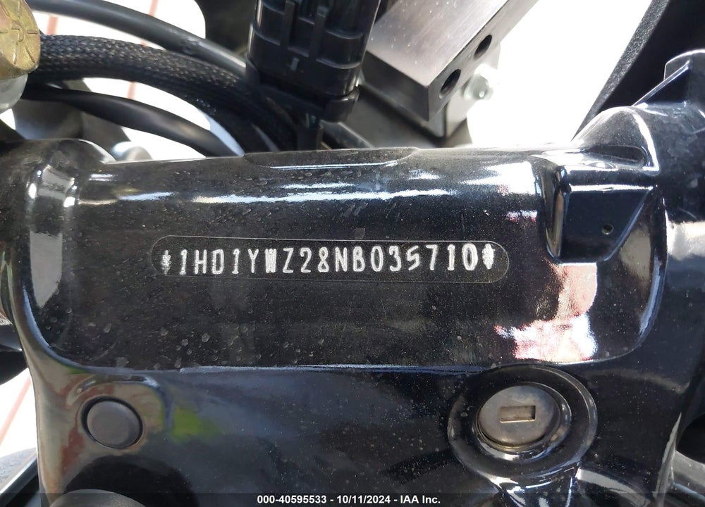 2022 HARLEY-DAVIDSON FXLRS VIN: 1HD1YWZ28NB035710