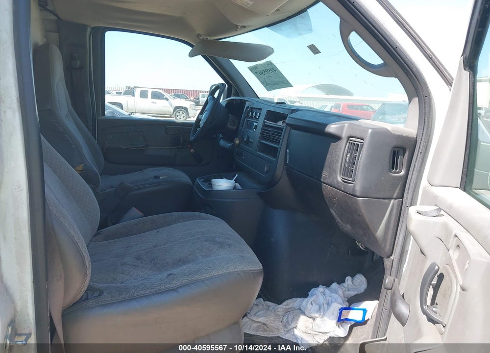 2009 CHEVROLET EXPRESS 2500 VIN: 1GCGG25C391125901