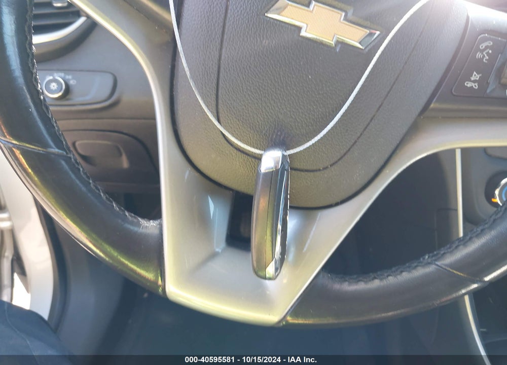 2019 CHEVROLET TRAX LT VIN: 3GNCJLSBXKL286060
