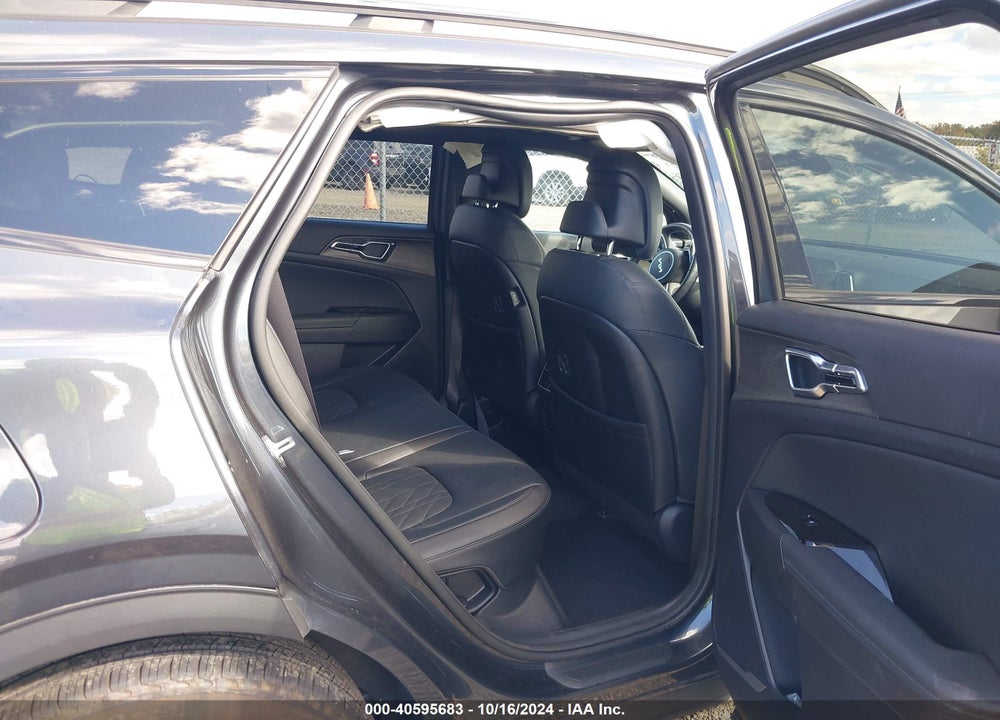 2023 KIA SPORTAGE PLUG-IN HYBRID X-LINE VIN: KNDPYDAH0P7088150
