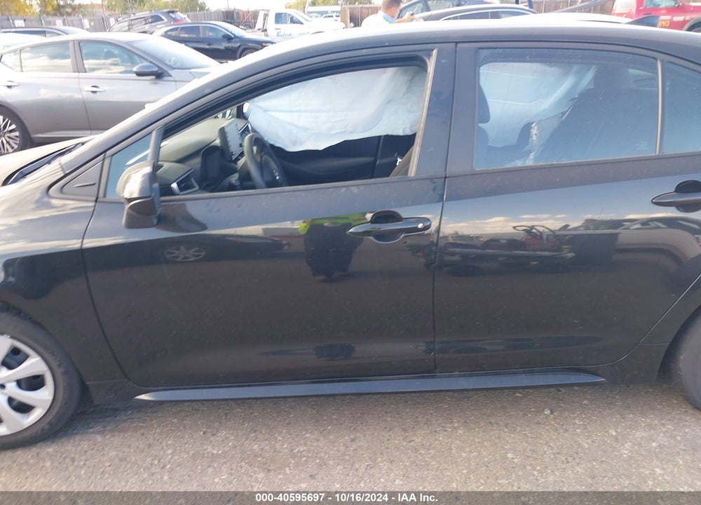2022 TOYOTA COROLLA LE VIN: 5YFEPMAE5NP333164