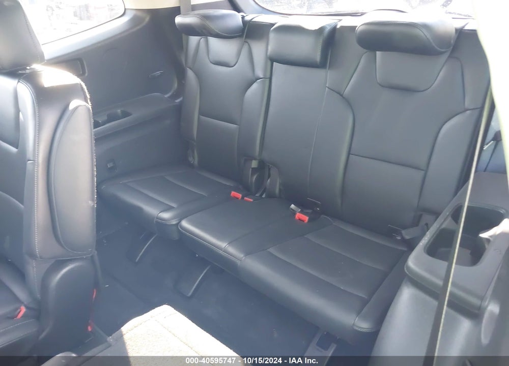 2022 KIA TELLURIDE S VIN: 5XYP64HC3NG244052