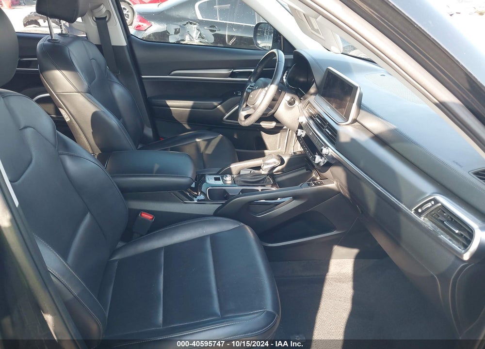 2022 KIA TELLURIDE S VIN: 5XYP64HC3NG244052