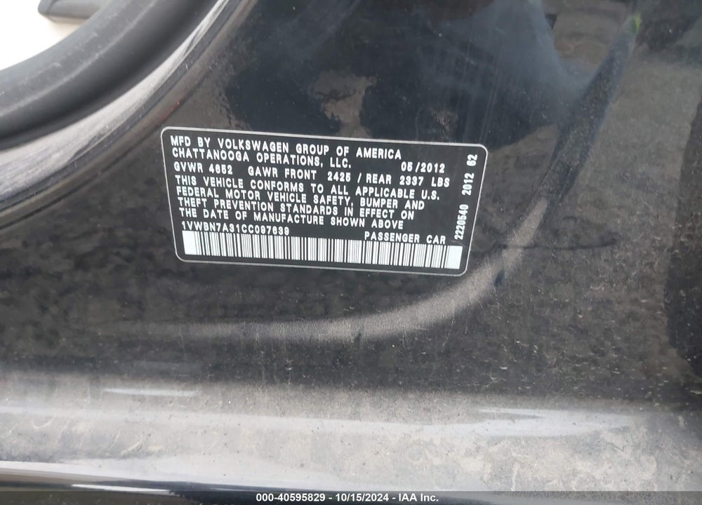 2012 VOLKSWAGEN PASSAT 2.0L TDI SE VIN: 1VWBN7A31CC097639