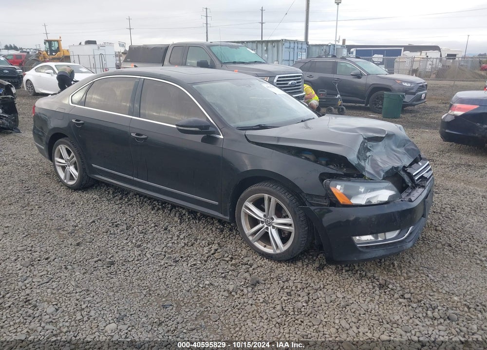2012 VOLKSWAGEN PASSAT 2.0L TDI SE VIN: 1VWBN7A31CC097639