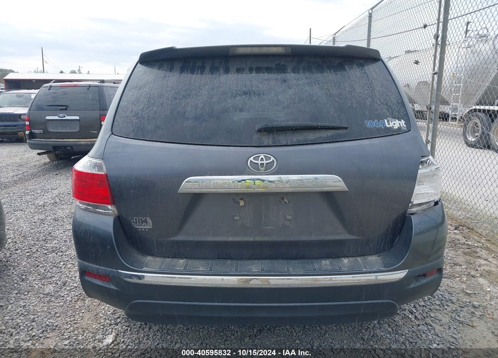 2013 TOYOTA HIGHLANDER VIN: 5TDZA3EH6DS043992