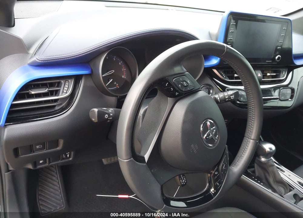 2021 TOYOTA C-HR XLE VIN: NMTKHMBX5MR121983