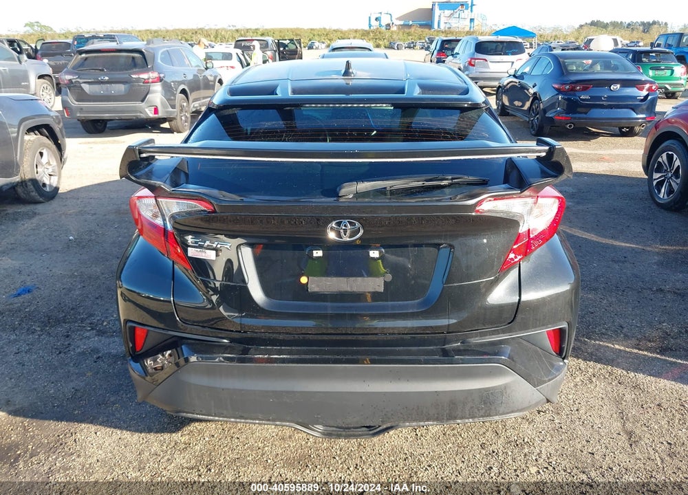 2021 TOYOTA C-HR XLE VIN: NMTKHMBX5MR121983