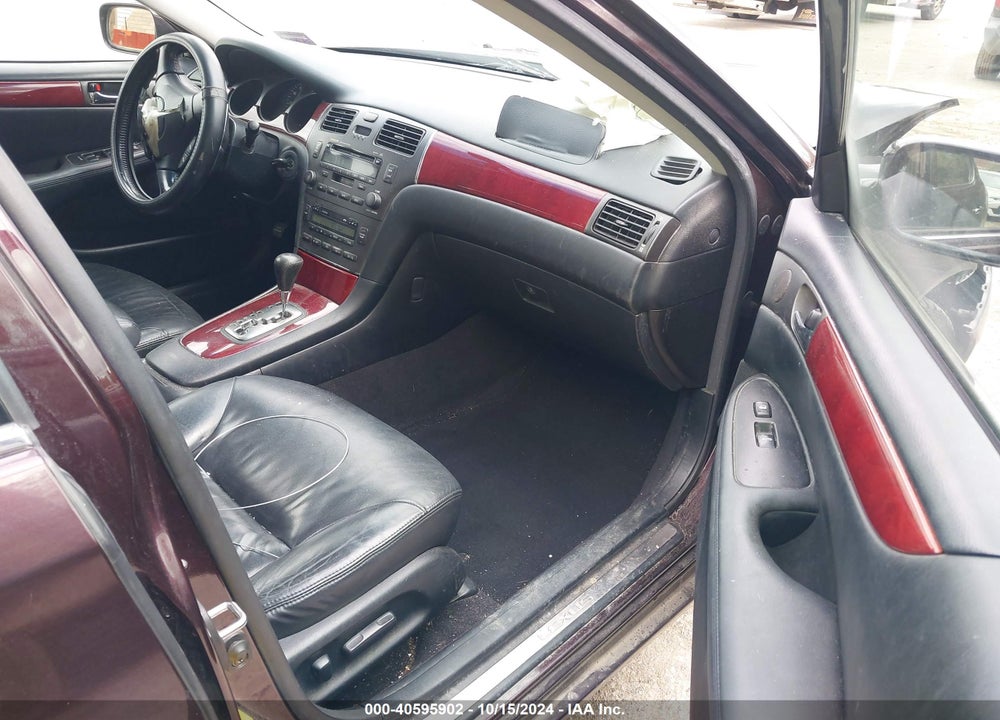 2003 LEXUS ES 300 VIN: JTHBF30G930140945