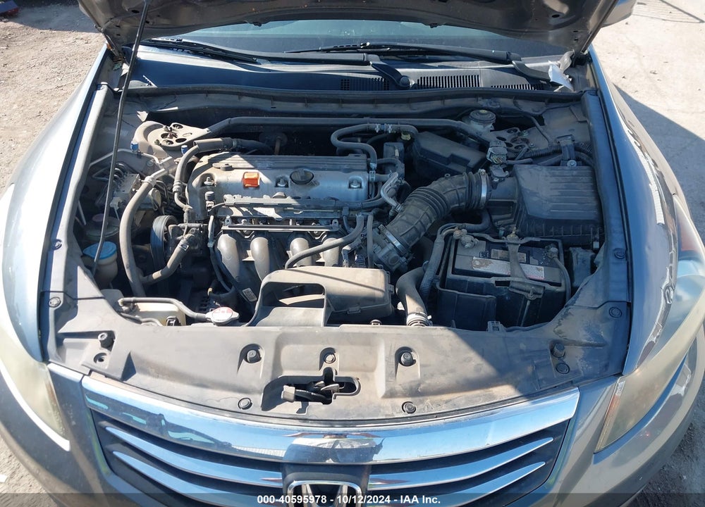 2011 HONDA ACCORD 2.4 EX VIN: 1HGCP2F71BA029983