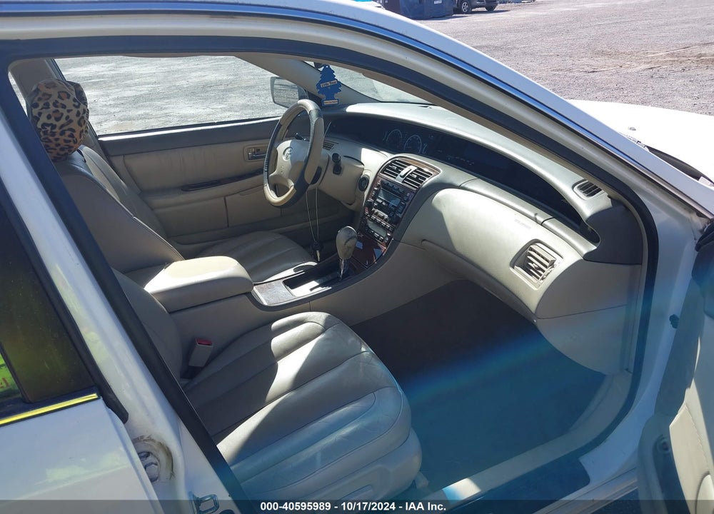 2002 TOYOTA AVALON XLS VIN: 4T1BF28B52U201599