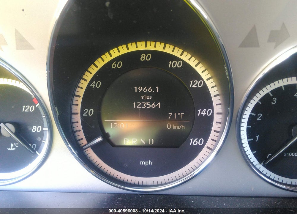 2011 MERCEDES-BENZ C 300 LUXURY 4MATIC/SPORT 4MATIC VIN: WDDGF8BB9BR172963