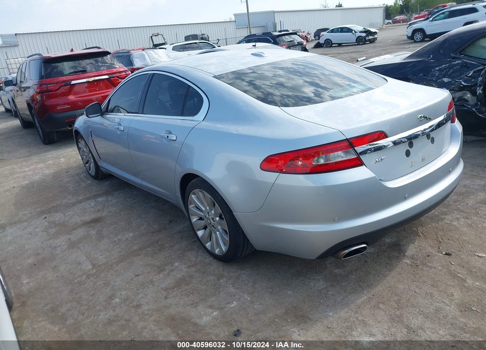 2009 JAGUAR XF PREMIUM LUXURY VIN: SAJWA06B39HR16218