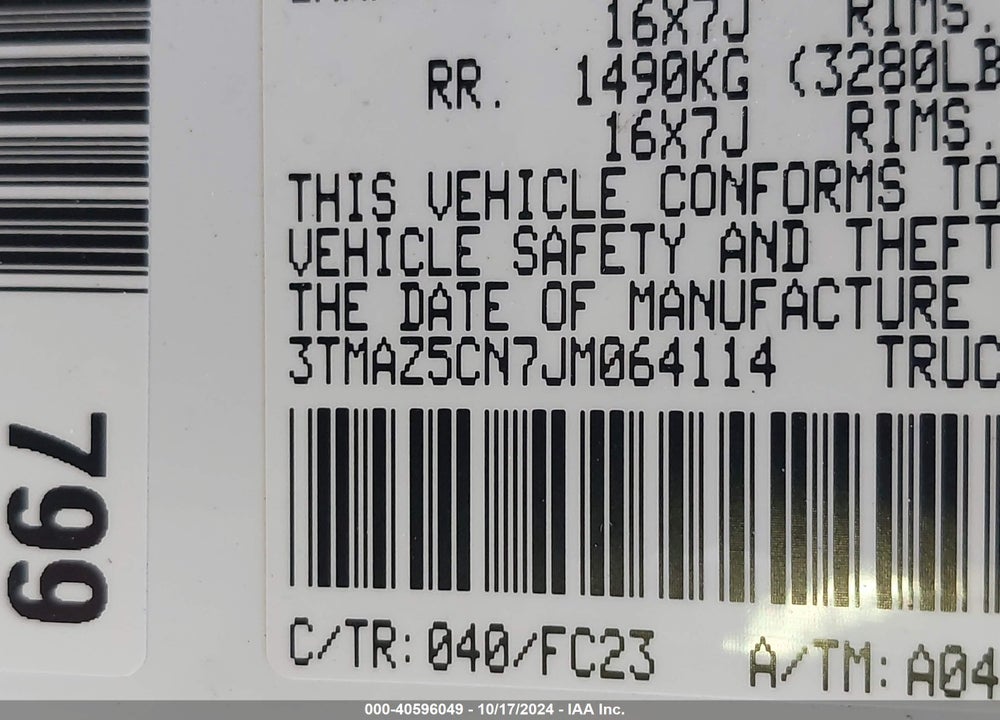 2018 TOYOTA TACOMA SR5 V6 VIN: 3TMAZ5CN7JM064114