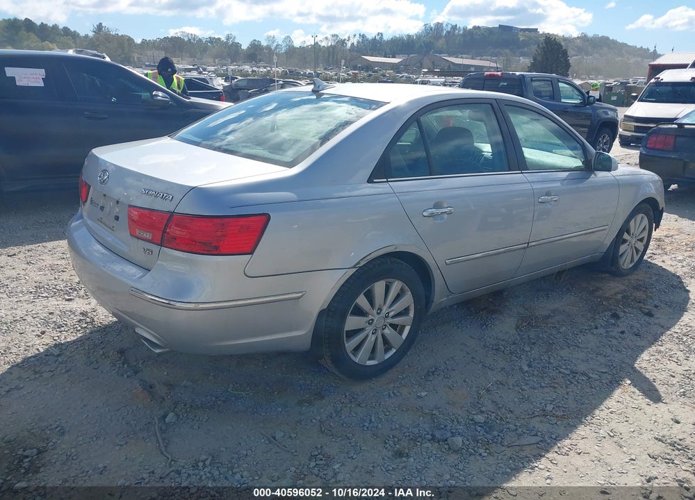 2009 HYUNDAI SONATA LIMITED V6 VIN: 5NPEU46F39H569163