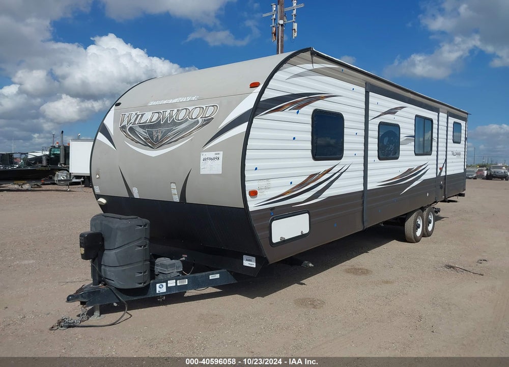 2018 FOREST RIVER SALEM VIN: 4X4TWDD26JT141583