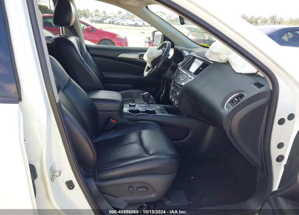 2019 NISSAN PATHFINDER SL VIN: 5N1DR2MM1KC625990