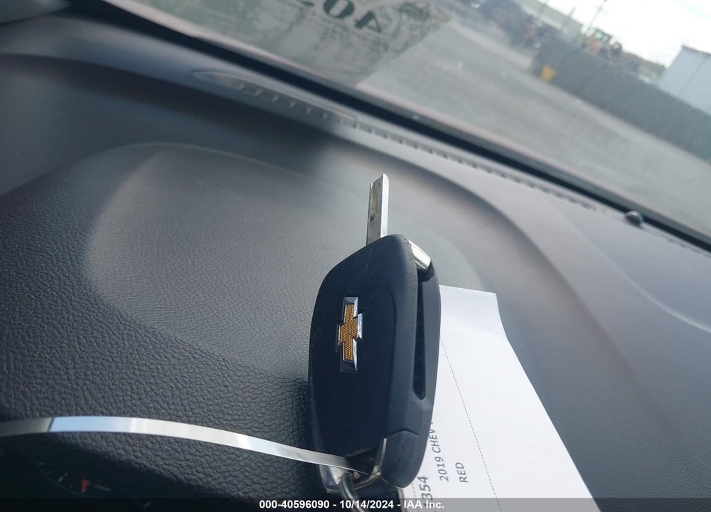 2019 CHEVROLET TRAX LT VIN: 3GNCJLSB4KL113165