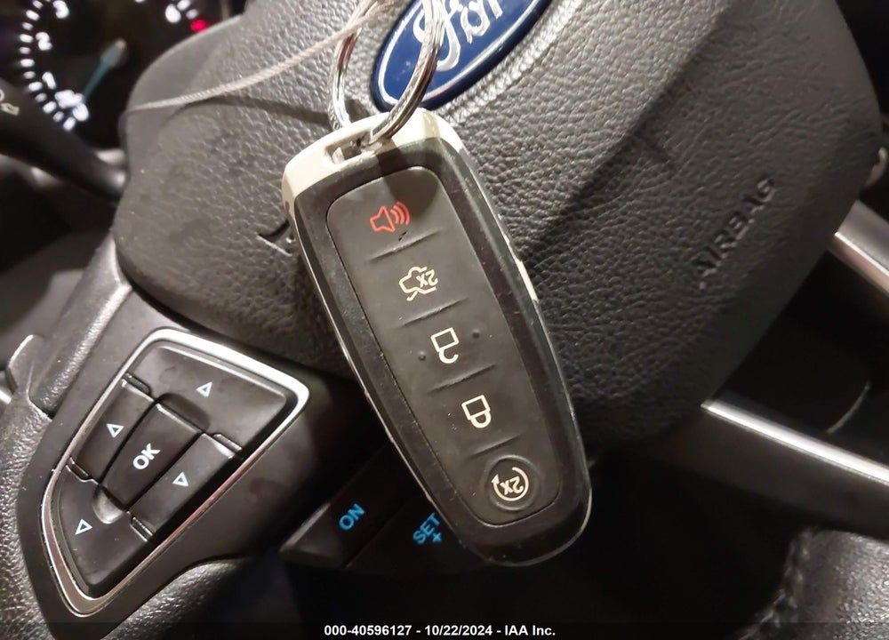 2017 FORD ESCAPE TITANIUM VIN: 1FMCU9J91HUD71932
