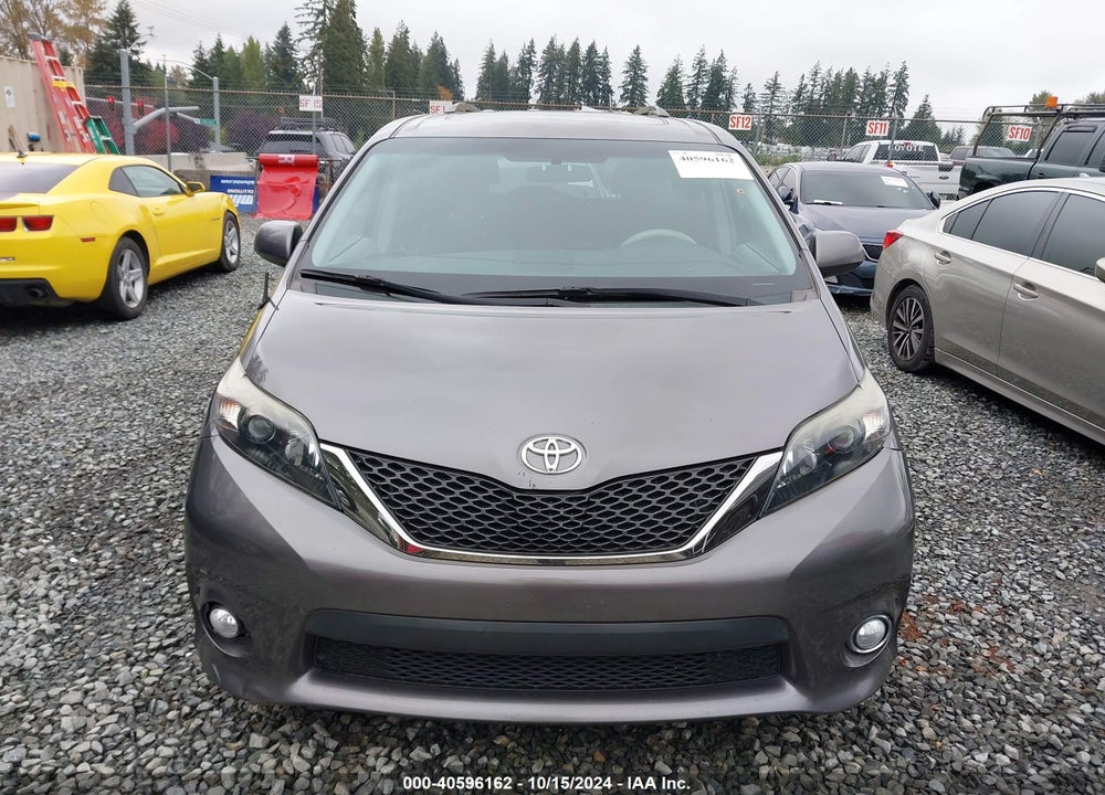 2011 TOYOTA SIENNA SE VIN: 5TDXK3DC8BS059019
