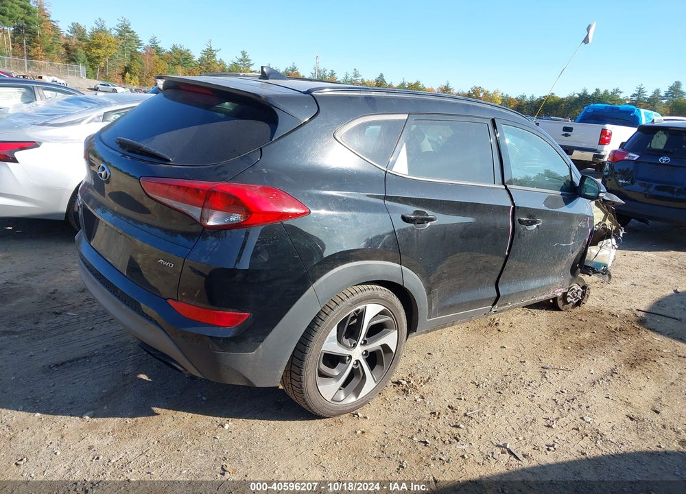 2018 HYUNDAI TUCSON VALUE VIN: KM8J3CA24JU657113