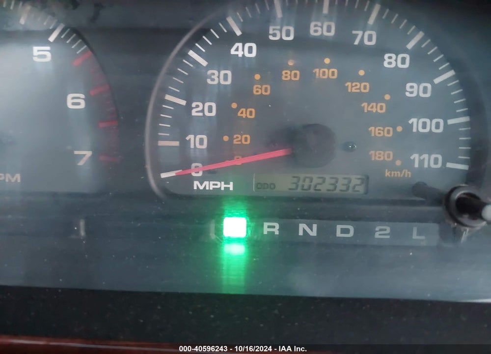 2000 TOYOTA 4RUNNER LIMITED V6 VIN: JT3GN87R1Y0177014
