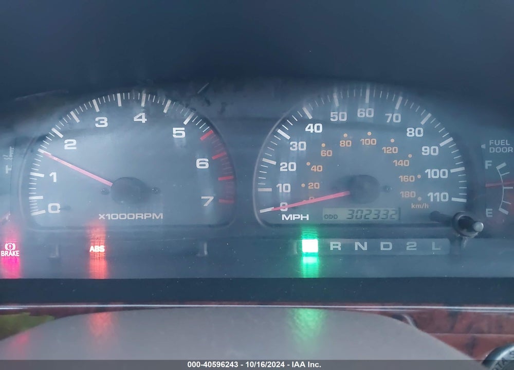 2000 TOYOTA 4RUNNER LIMITED V6 VIN: JT3GN87R1Y0177014