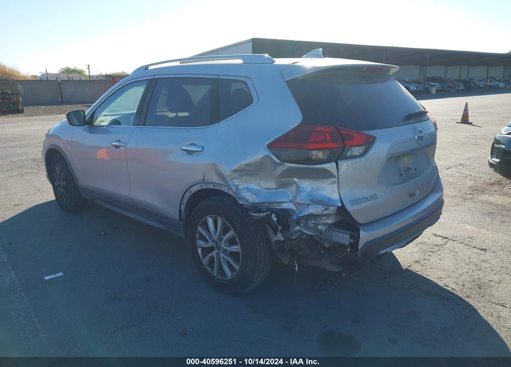 2018 NISSAN ROGUE SV VIN: JN8AT2MT5JW465792