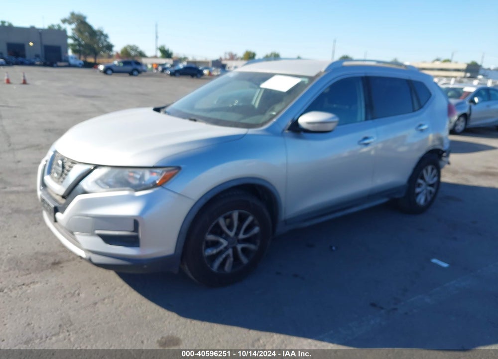 2018 NISSAN ROGUE SV VIN: JN8AT2MT5JW465792