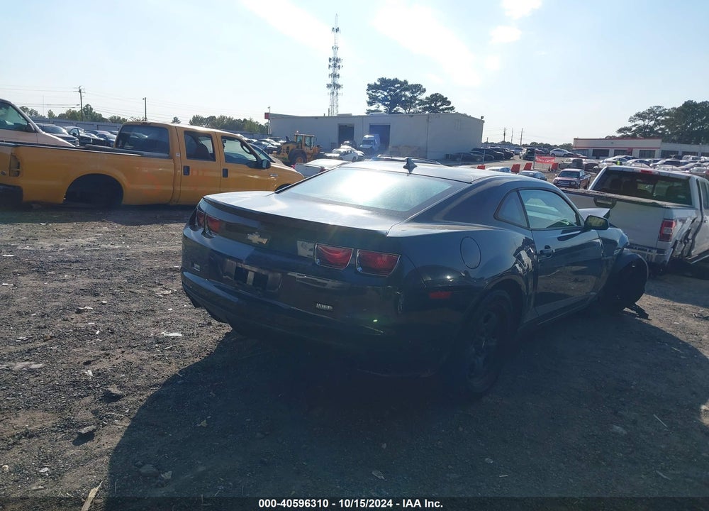 2013 CHEVROLET CAMARO 2LS VIN: 2G1FA1E39D9228888
