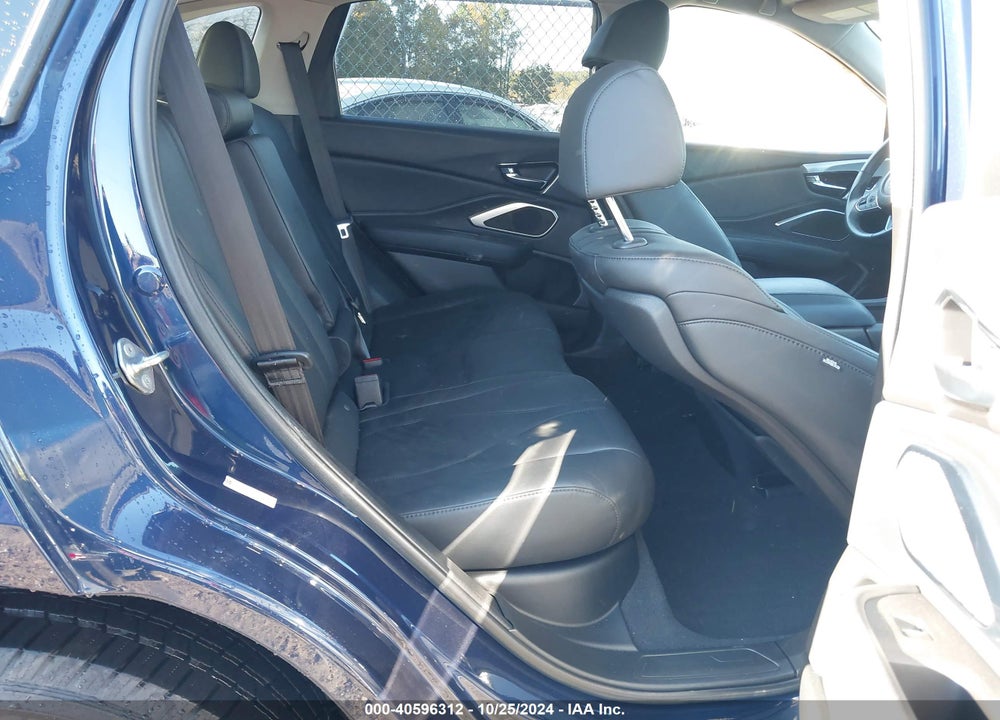2020 ACURA RDX STANDARD VIN: 5J8TC2H39LL000713