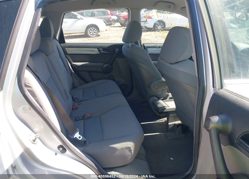 2011 HONDA CRV VIN: 5J6RE3H3XBL028196