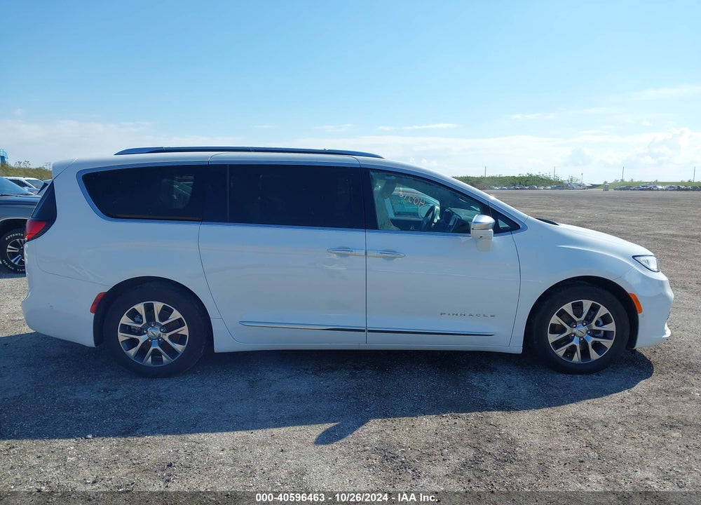 2022 CHRYSLER PACIFICA HYBRID PINNACLE VIN: 2C4RC1N71NR189927