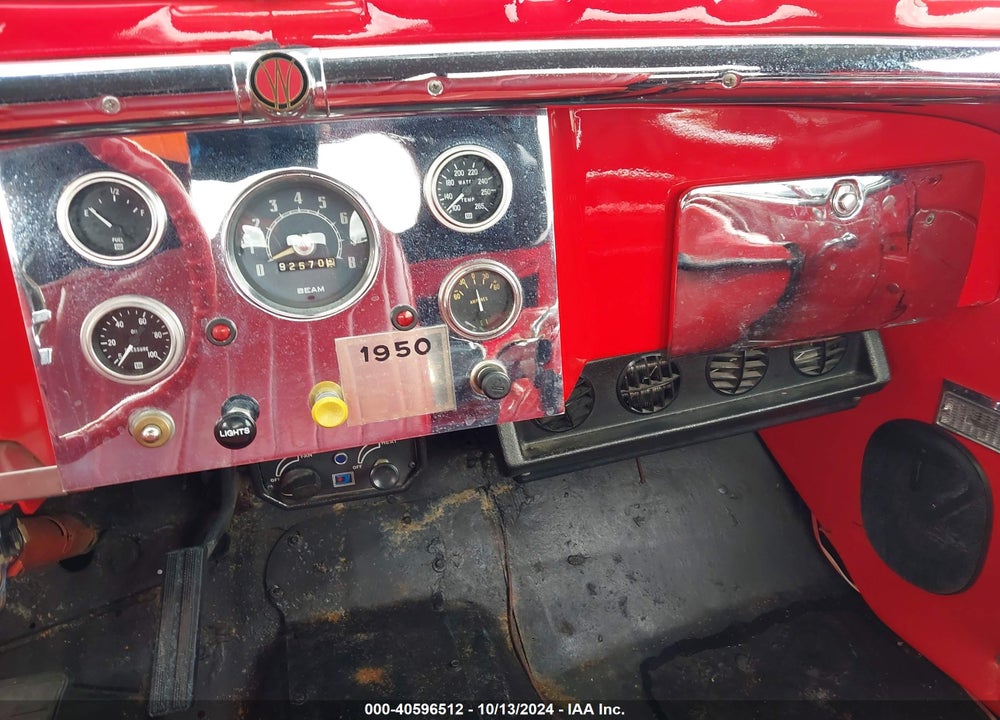 1950 KAISER FRAZIER DELUXE VIN: 13332
