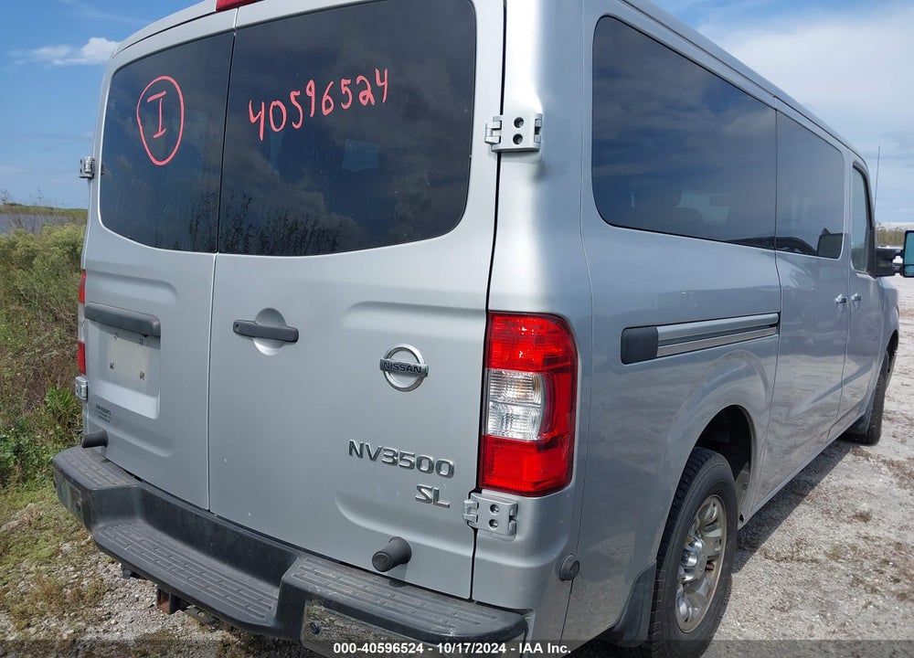 2017 NISSAN NV PASSENGER NV3500 HD SL V8 VIN: 5BZAF0AA3HN851332