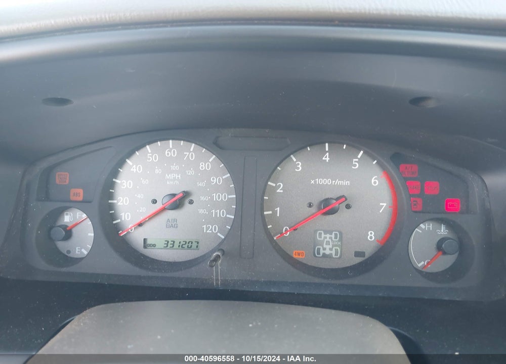 2000 INFINITI QX4 VIN: JNRAR07Y2YW078018