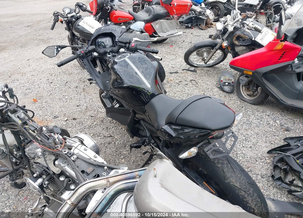 2020 KAWASAKI EX650 M VIN: ML5EXEM10LDA03816